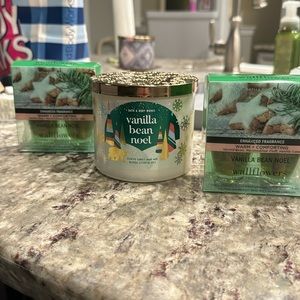 Bath & Body Works Wallflower Refills & 3 Wick Candle